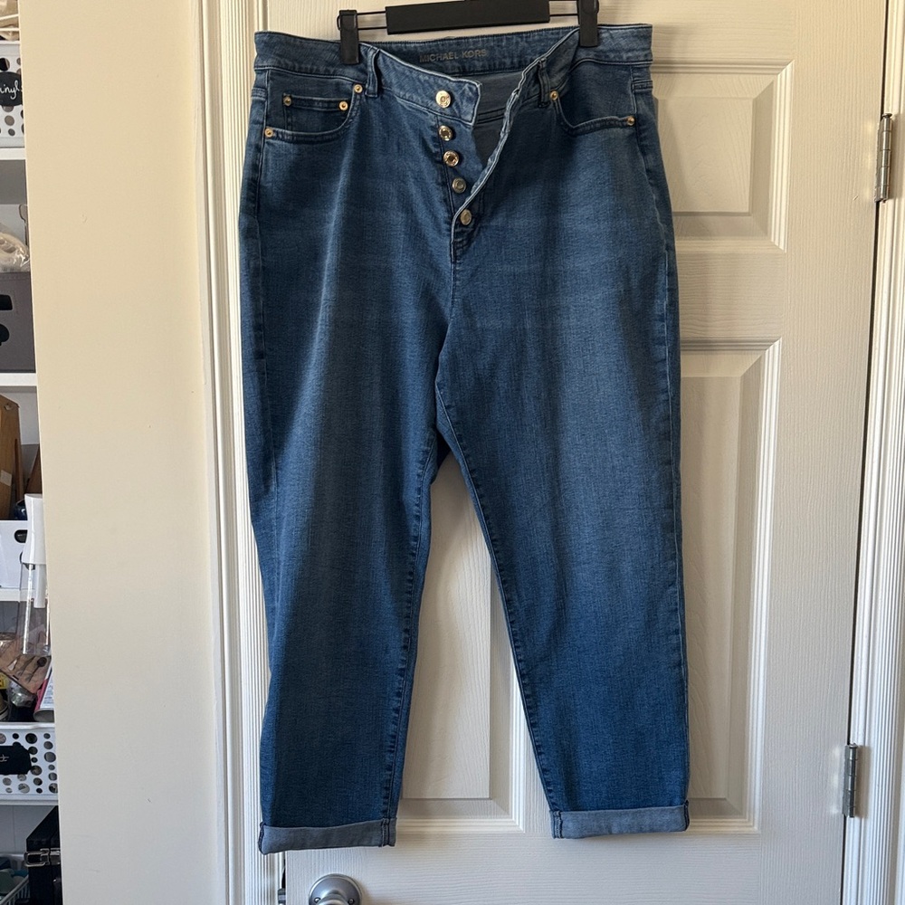 Michael Kors Blue capris